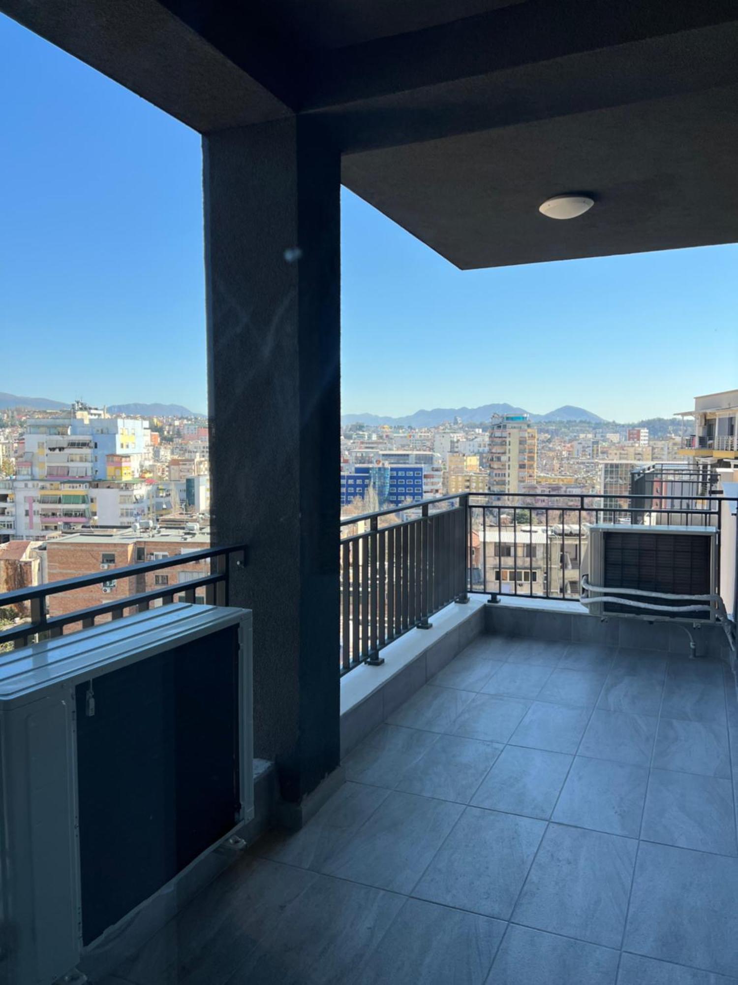 Apartament Dennys New Bazaar Delight Tirana
